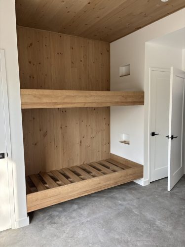 4E102039-6F93-4ACB-B23C-AA72A0B6AC6C